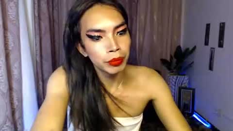 Snapshot of exotic_blacklixexx69 chatting on 09.21.25 Lixe online show from 09.21.25