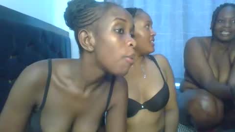 exotic_cutiee online show from 04.19.26