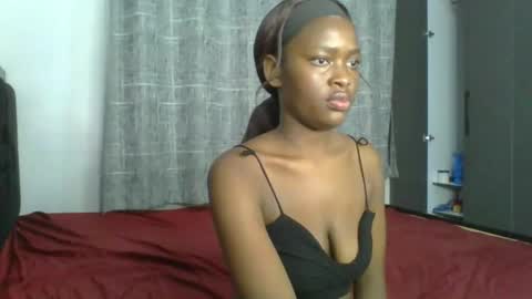 exotic_cutiee online show from 06.09.26