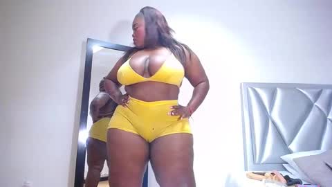 exotic_karmella online show from 12.12.24