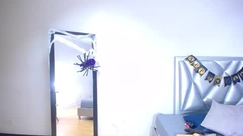 exotic_karmella online show from 10.24.25