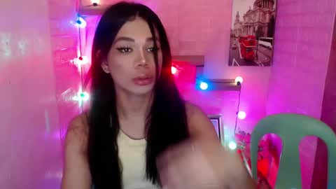 Nica online show from 12.17.24