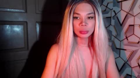 Nica online show from 02.17.25