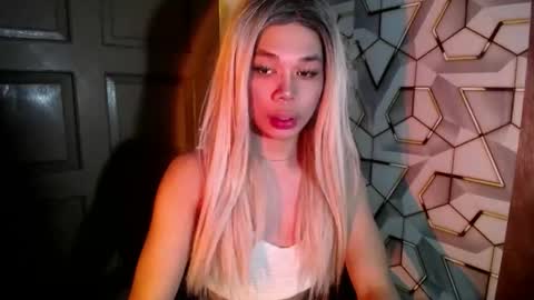 Nica online show from 02.17.25