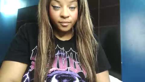 Paris online show from 11.15.25