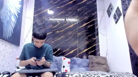 exotichot_couple online show from 05.10.26