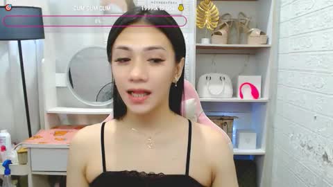 exotictssavie online show from 10.27.25