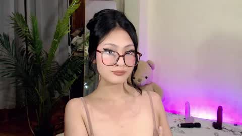 Candy  online show from 01.12.25