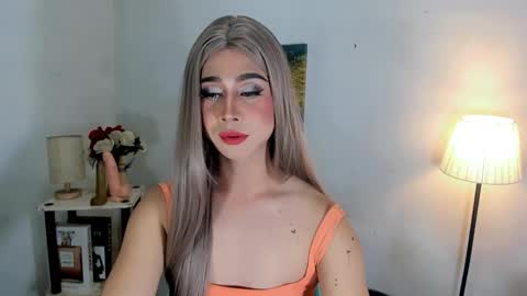 Snapshot of expensive_elise chatting on 03.02.26 expensive_elise online show from 03.02.26