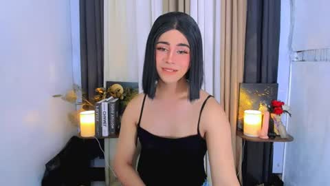 Snapshot of expensive_elise chatting on 07.11.26 expensive_elise online show from 07.11.26