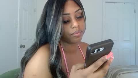 exstacybanks online show from 11.29.25