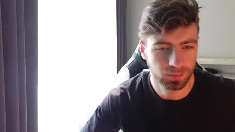 Snapshot of exstayz chatting on 09.27.25 Sweetheart online show from 09.27.25