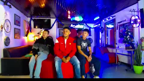 extrangers online show from 12.16.25