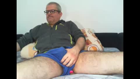 GEORGE online show from 04.12.26