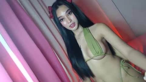 NewKarina online show from 02.04.25