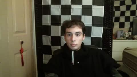 Snapshot of ezra_naamah chatting on 01.22.25 Ezra Naamah online show from 01.22.25