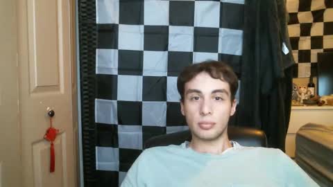 Snapshot of ezra_naamah chatting on 01.24.25 Ezra Naamah online show from 01.24.25