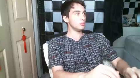 Snapshot of ezra_naamah chatting on 01.29.25 Ezra Naamah online show from 01.29.25