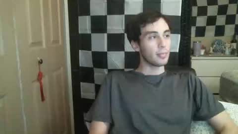 Snapshot of ezra_naamah chatting on 02.25.25 Ezra Naamah online show from 02.25.25