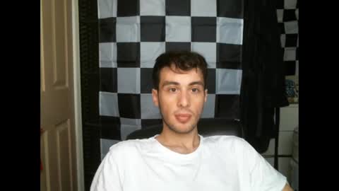 Snapshot of ezra_naamah chatting on 03.12.25 Ezra Naamah online show from 03.12.25