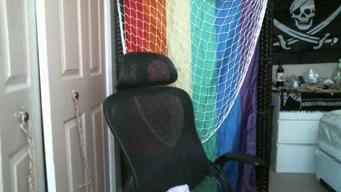 Ezra Naamah online show from 03.16.26