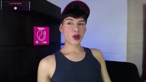 Juan online show from 10.18.25