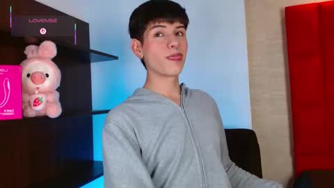 Juan online show from 11.21.25