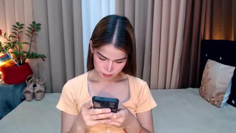 UR SWEET EZRA online show from 12.14.24