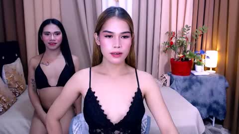 UR SWEET EZRA online show from 01.14.25