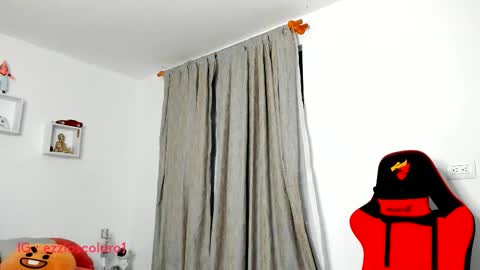 Ezzio Scolaro online show from 11.15.25