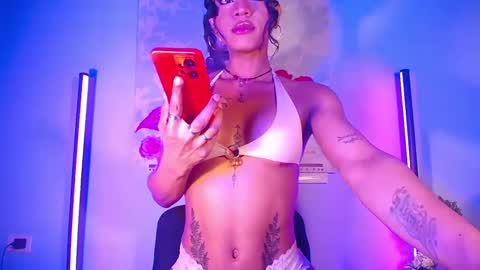 Snapshot of fabian_sexylatinox chatting on 01.04.25 o online show from 01.04.25