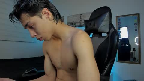 Snapshot of faceofbabyyy chatting on 02.17.25 faceofbabyyy online show from 02.17.25