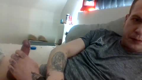 Snapshot of fack69ogsazzy69 chatting on 01.24.25 Dennis online show from 01.24.25