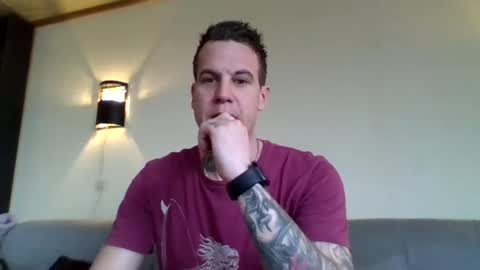 Snapshot of fack69ogsazzy69 chatting on 02.04.25 Dennis online show from 02.04.25