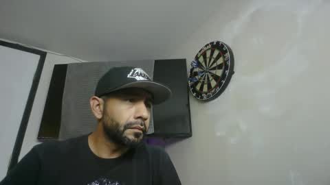 Snapshot of faded805 chatting on 12.05.25 Mark online show from 12.05.25