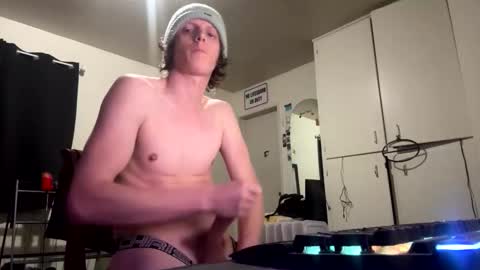 Snapshot of fadedboy4u chatting on 11.21.25 fadedboy4u online show from 11.21.25