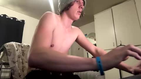 Snapshot of fadedboy4u chatting on 12.18.25 fadedboy4u online show from 12.18.25
