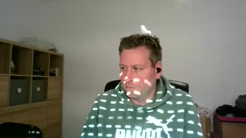 Snapshot of faer_087 chatting on 12.01.25 faer_087 online show from 12.01.25