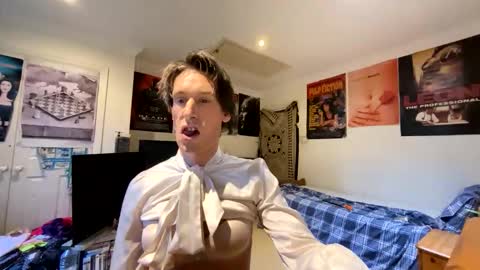 fagboysissy online show from 10.27.25