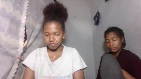 Snapshot of faiqua95 chatting on 03.24.26 faiqua95 online show from 03.24.26