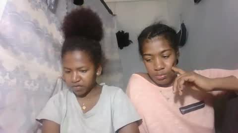 Snapshot of faiqua95 chatting on 03.25.26 faiqua95 online show from 03.25.26