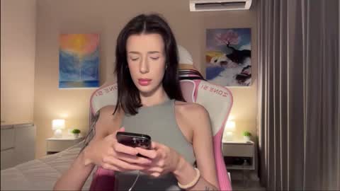 Bloom  online show from 11.05.25