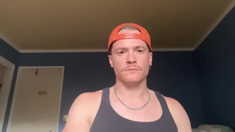 Snapshot of fairybae5 chatting on 10.09.25 Travis online show from 10.09.25