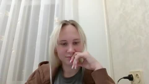 Snapshot of fairyfeller_ chatting on 10.03.25 fairyfeller_ online show from 10.03.25