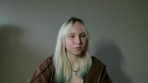 Snapshot of fairyfeller_ chatting on 10.16.25 fairyfeller_ online show from 10.16.25