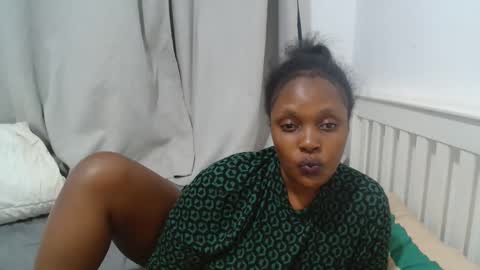 raysa4421 online show from 04.13.26