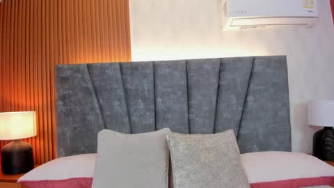  Leila.... online show from 03.18.26