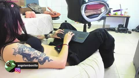 Megan    630  1330 -5 online show from 04.01.26