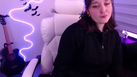 OF fallenag 1 online show from 10.18.25