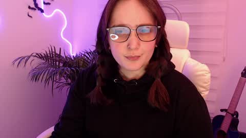 OF fallenag 1 online show from 06.04.26